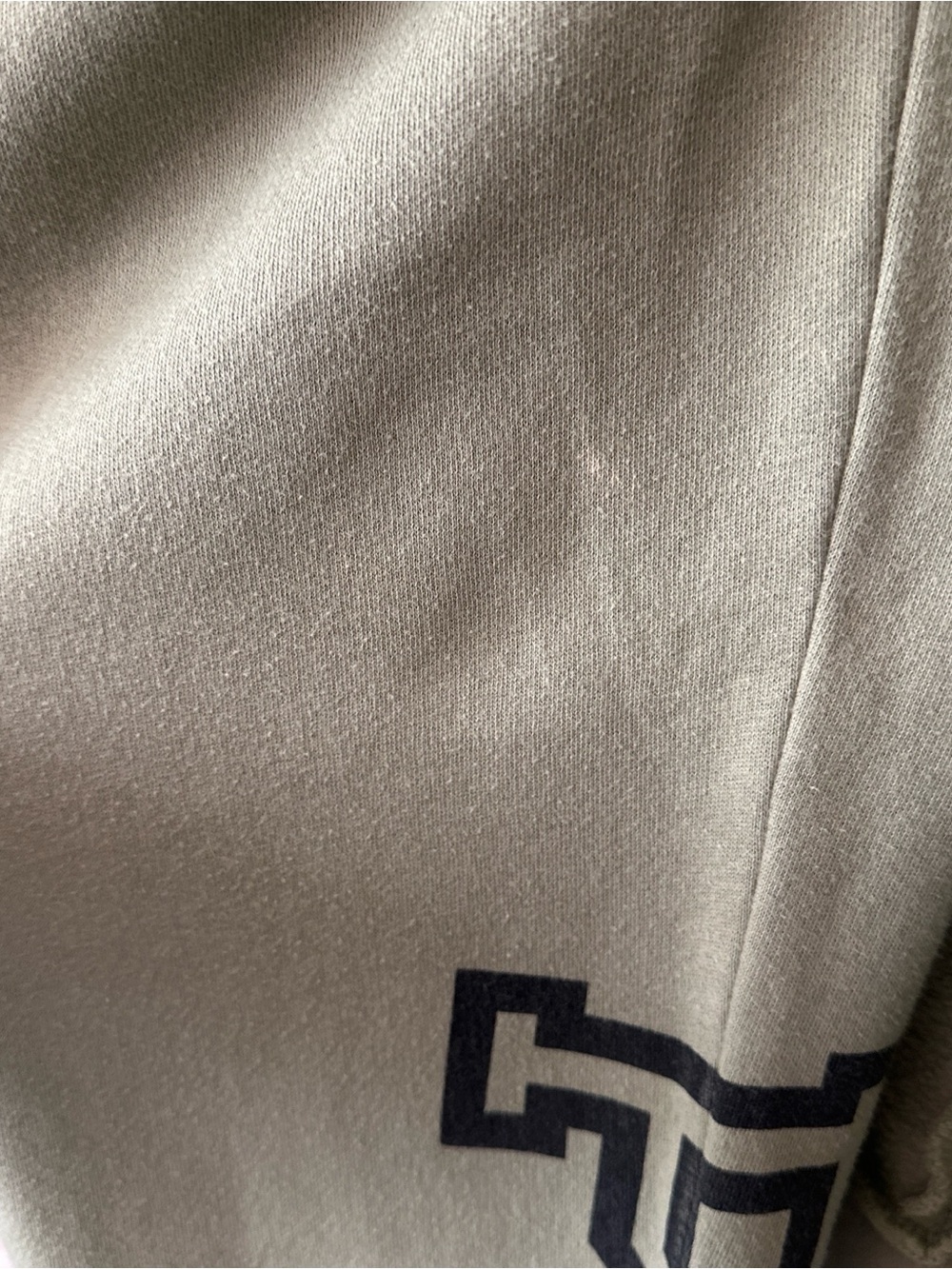 Victoria's Secret PINK Olive Green Logo Hoodie & Joggers Set - Picture 3 of 3